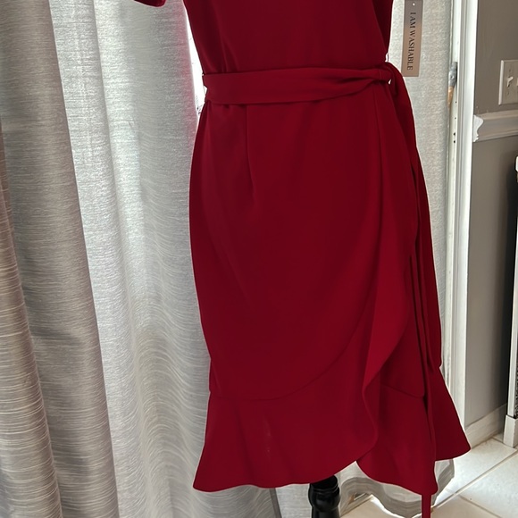 Red Size 6 dress - Picture 4 of 6